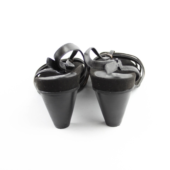 Aetrex Black and Tan Strappy Sandals - Picture 5 of 8